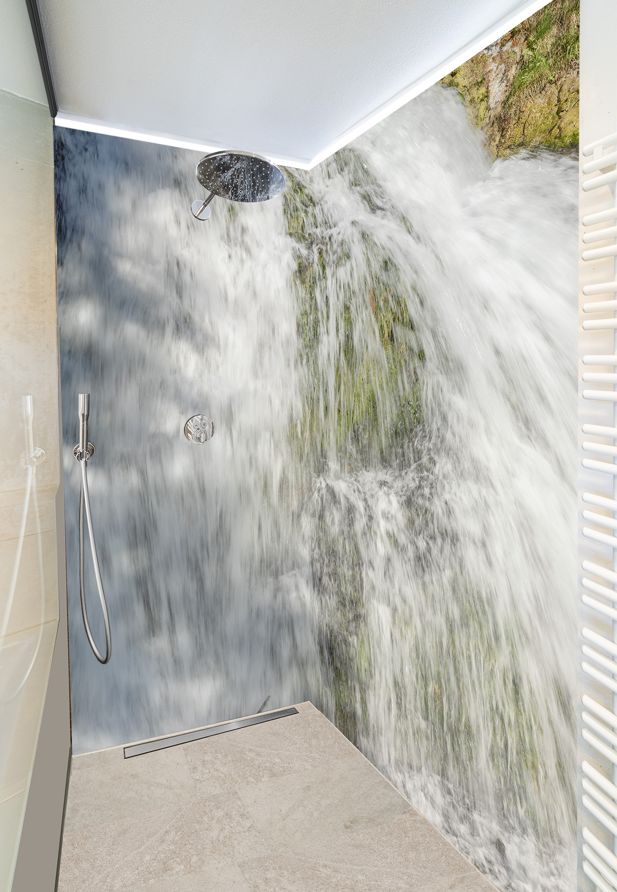 Motiv für eine Duschwand - Wasserfallwand