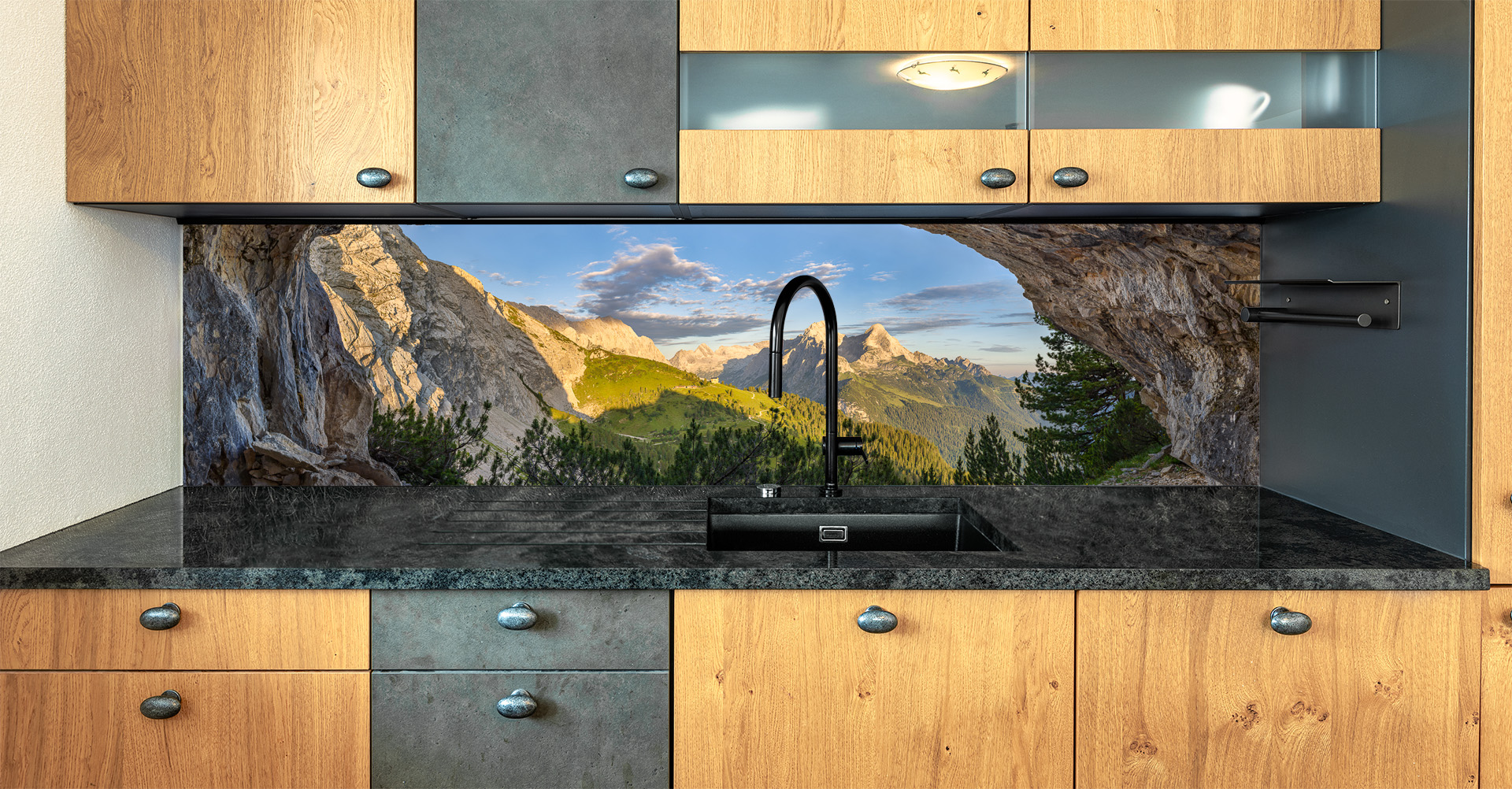 Motiv für eine Küchenrückwand - Schachenblick Höhle