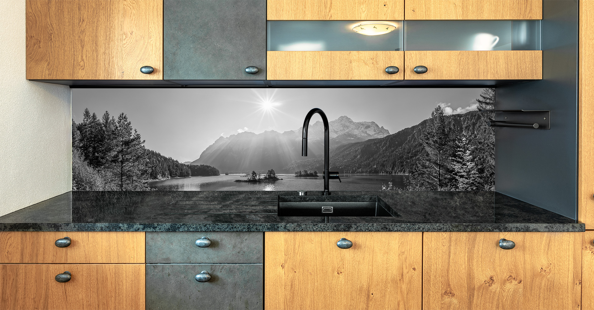 Motiv für eine Küchenrückwand - Eibsee mit Inseln