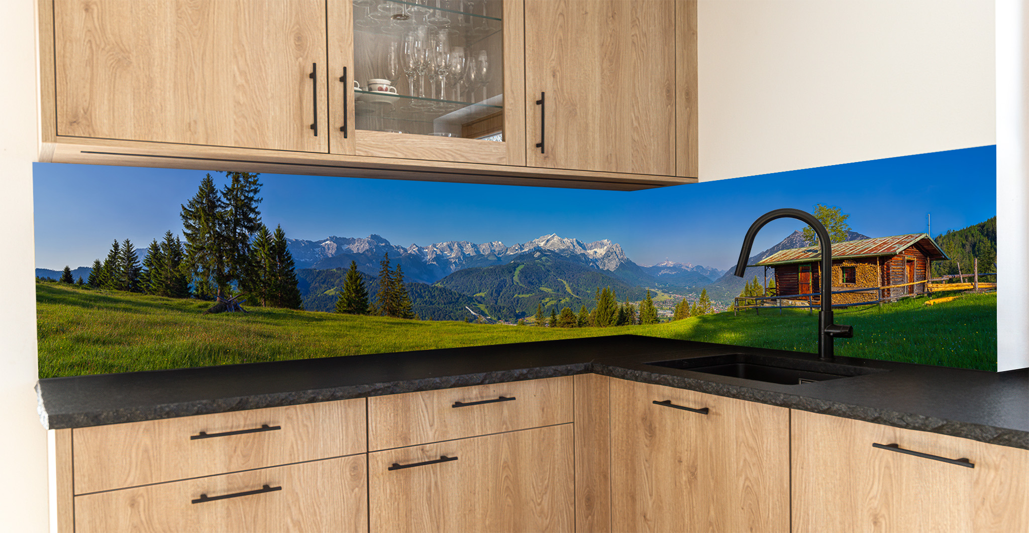 Motiv für eine Küchenrückwand - Eckenhütte am Vormittag